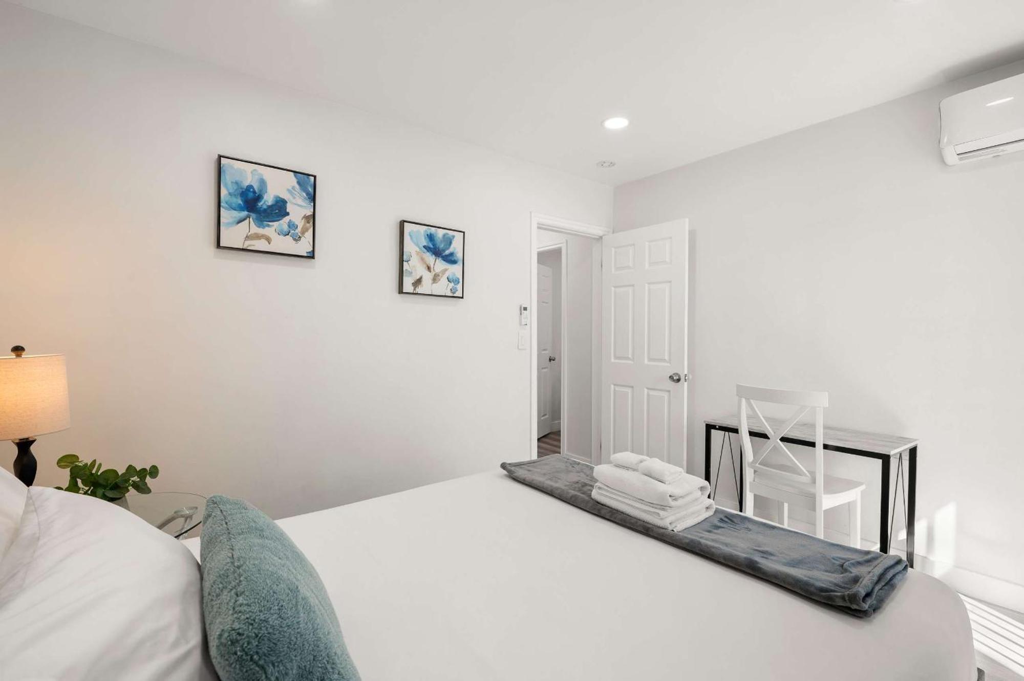 New Renovated 2B2B Apt Self Checkin Free Parking 1 Pasadena Eksteriør bilde