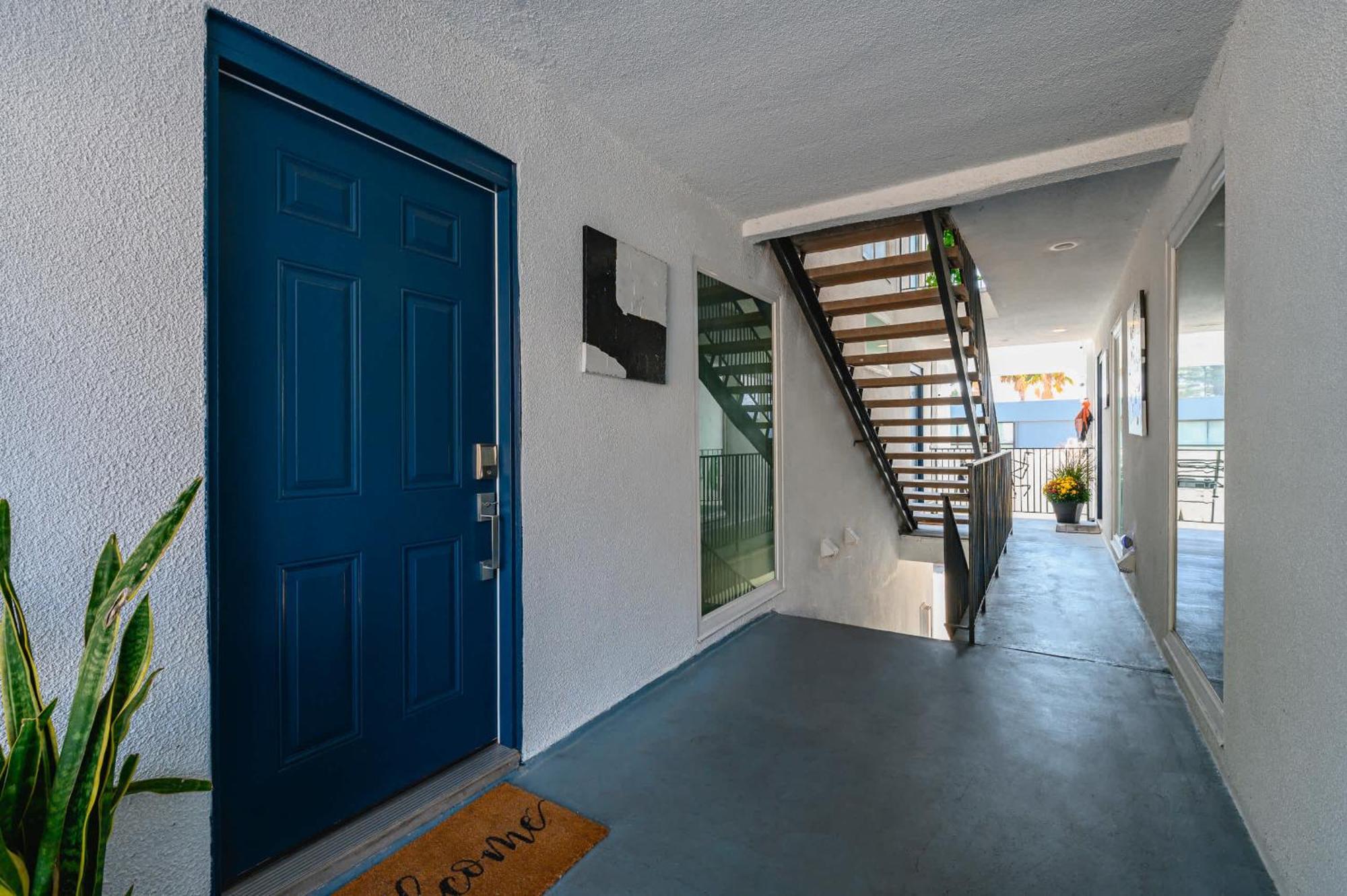 New Renovated 2B2B Apt Self Checkin Free Parking 1 Pasadena Eksteriør bilde