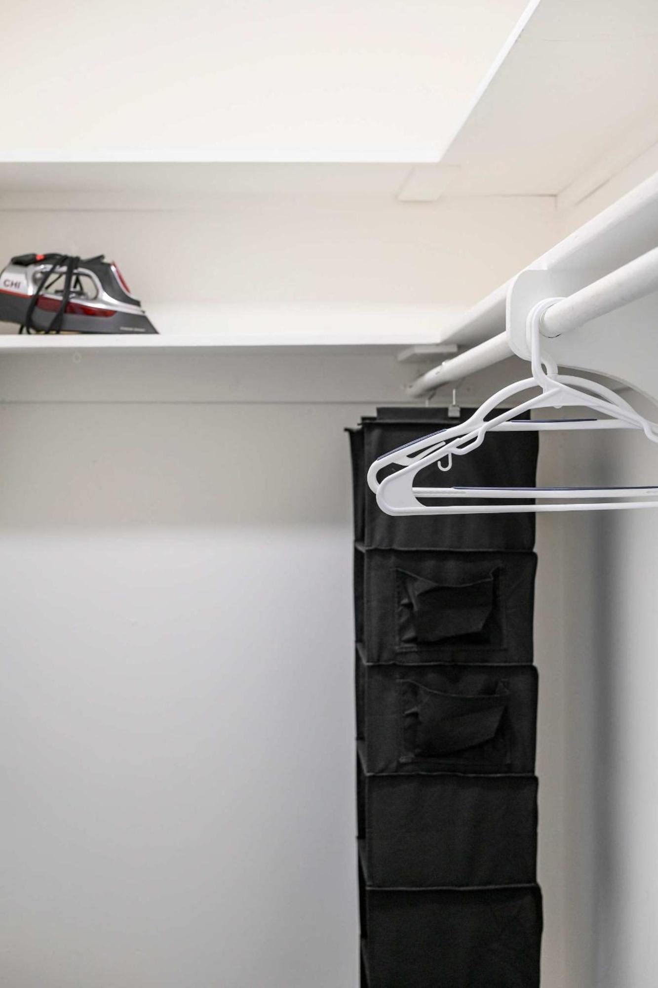 New Renovated 2B2B Apt Self Checkin Free Parking 1 Pasadena Eksteriør bilde